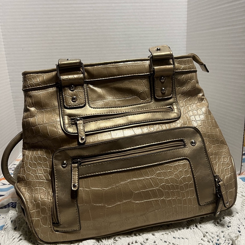 Elegant Gold Crocodile-Embossed Women's Bag Beuno